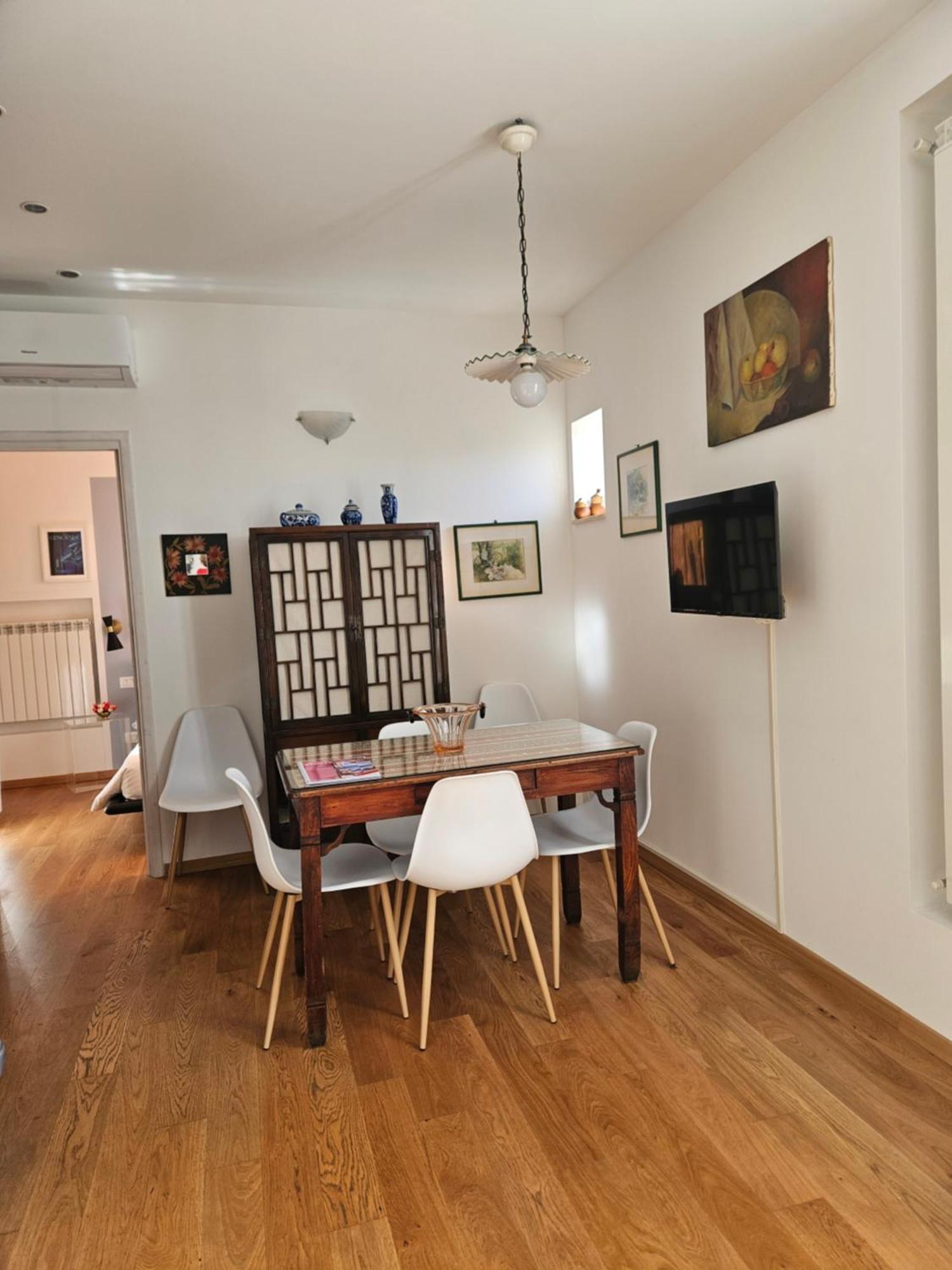 Rosy'S House Un Attico A Due Passi Dall'Acquario Parking Free Apartment Genoa Exterior photo